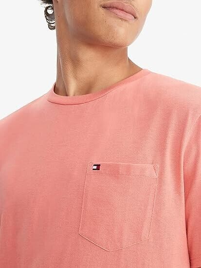 Tommy Hilfiger Men's Tommy Pocket Short Sleeve T-Shirt Pink Size Large