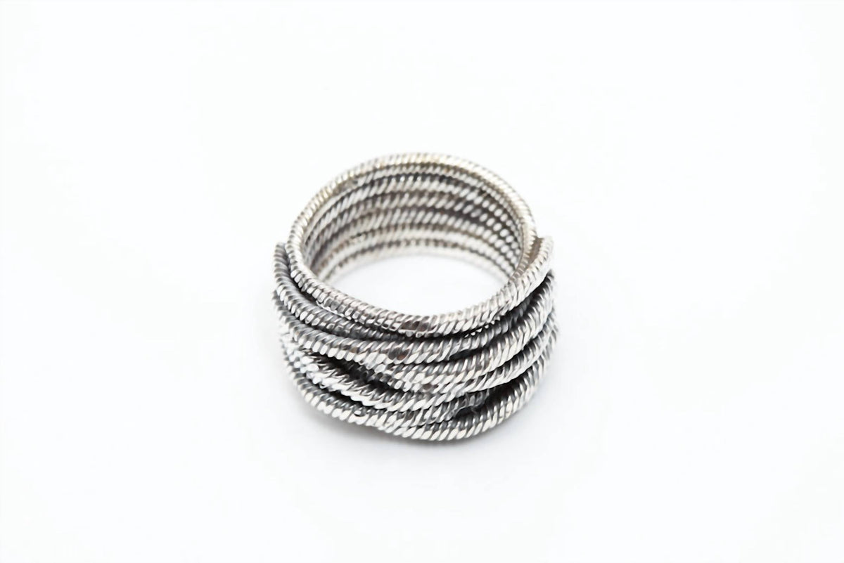 Avenue Chic - Women's Sparkle Wrap Ring