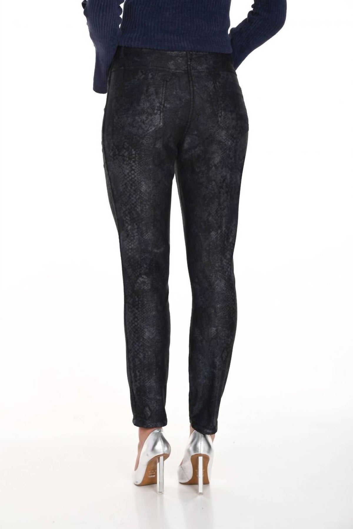 Frank Lyman - Reversible Denim Jean