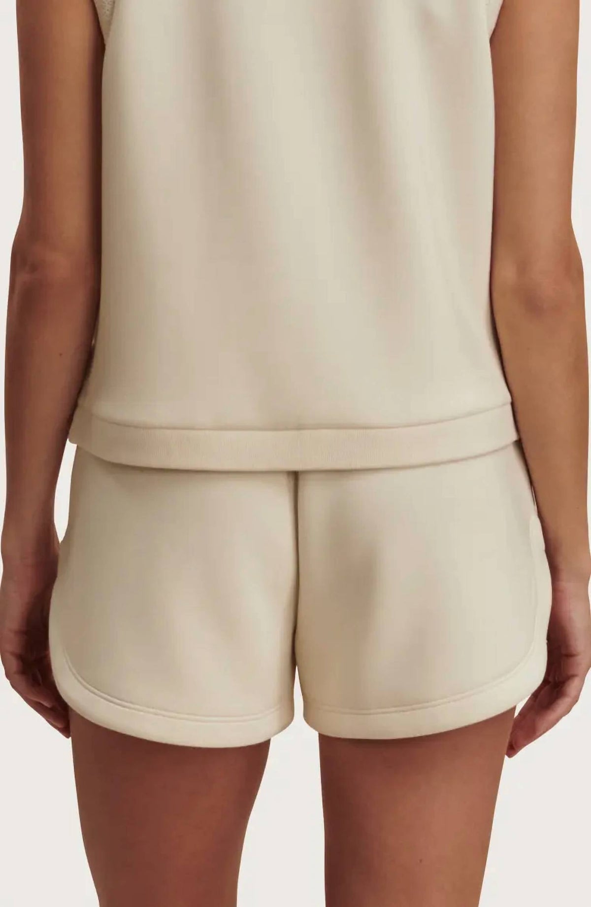 Varley - Coulter High Rise Short