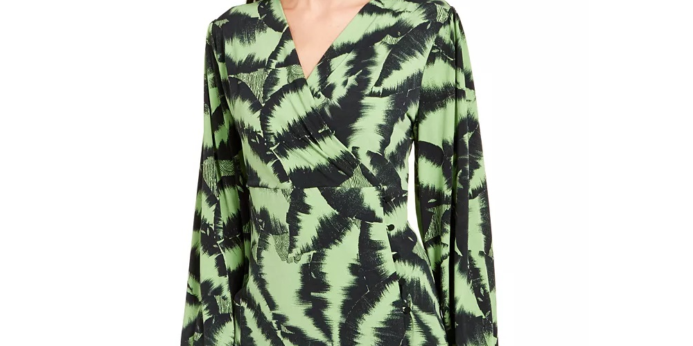 Alfani Women's Surplice Neck Printed Top  Green Size Large