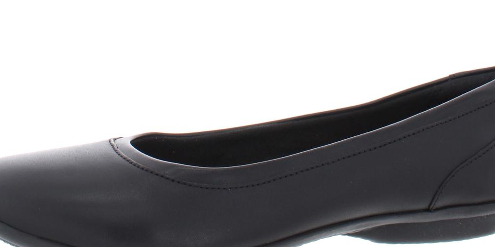 Clarks Women's Gracelin Mara Leather Slip on Ballet Flats Black Size 8.5 W