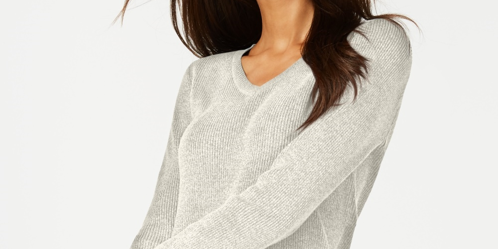 Karen Scott Women's Ribbed V-Neck Sweater  Beige Size Medium