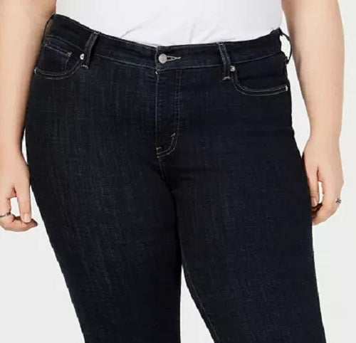 Levi's Women's Plus Size 415 Relaxed-Fit Bootcut Jeans Dark Blue Size 16W AVER