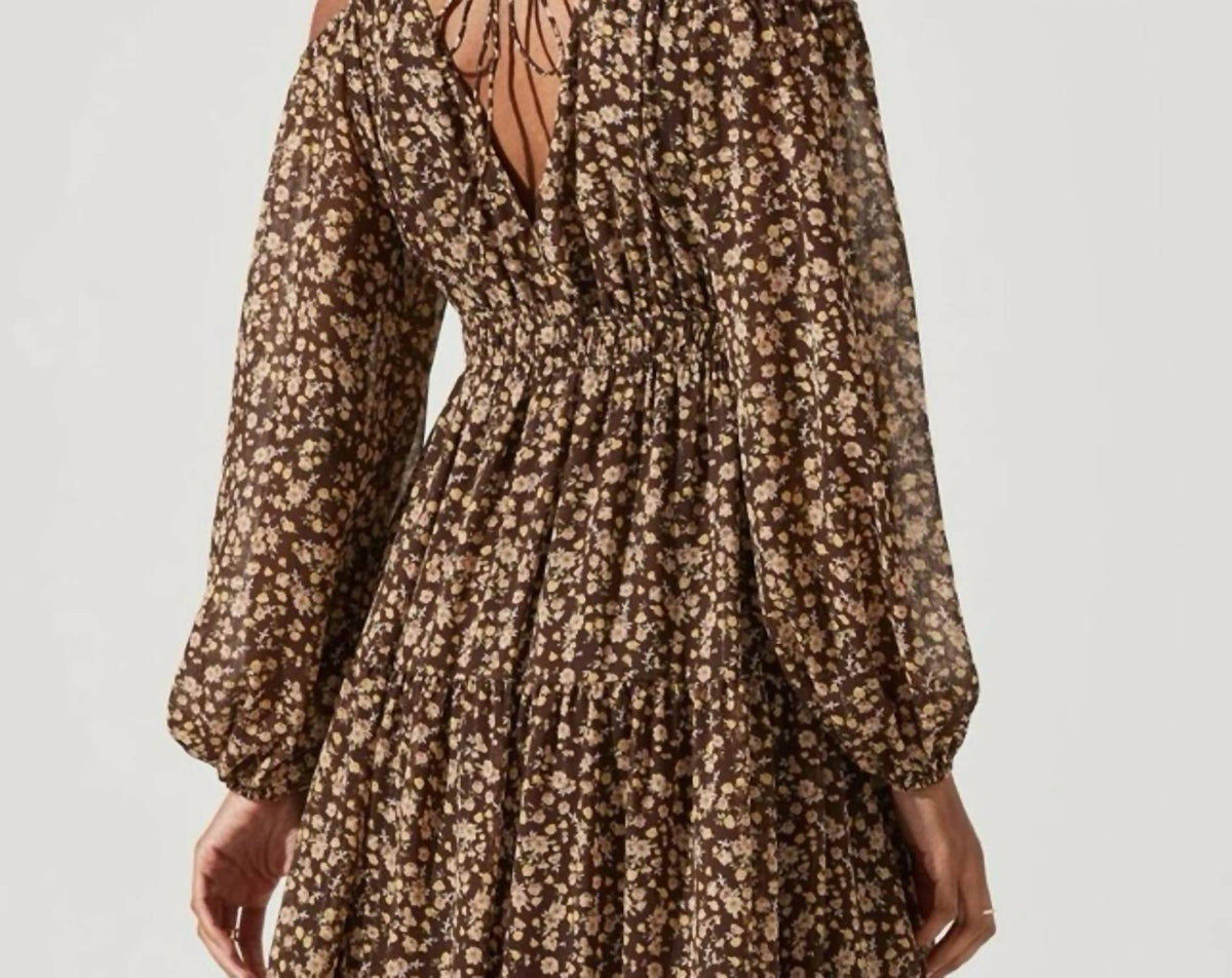 Astr - Ciri Midi Dress
