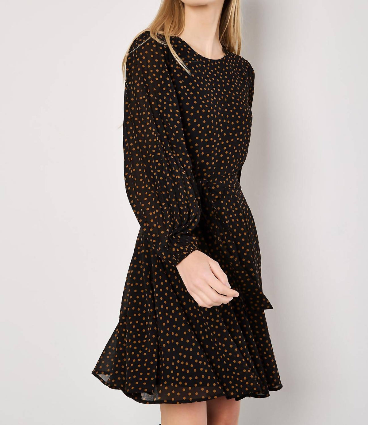 Apricot - PLEATED SLEEVE POLKADOT DRESS