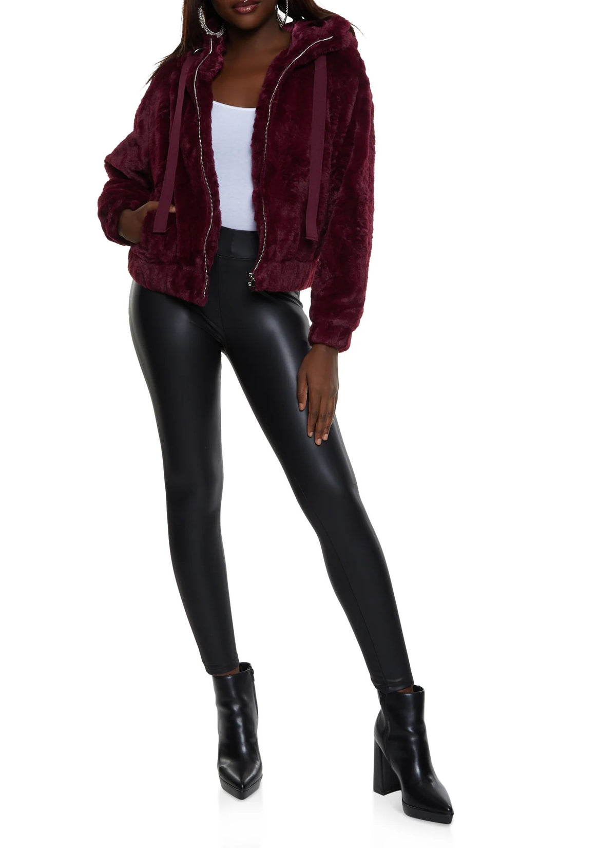 Almost Famous Women's Faux Fur Solid Zip up Jacket Wine Size Medium